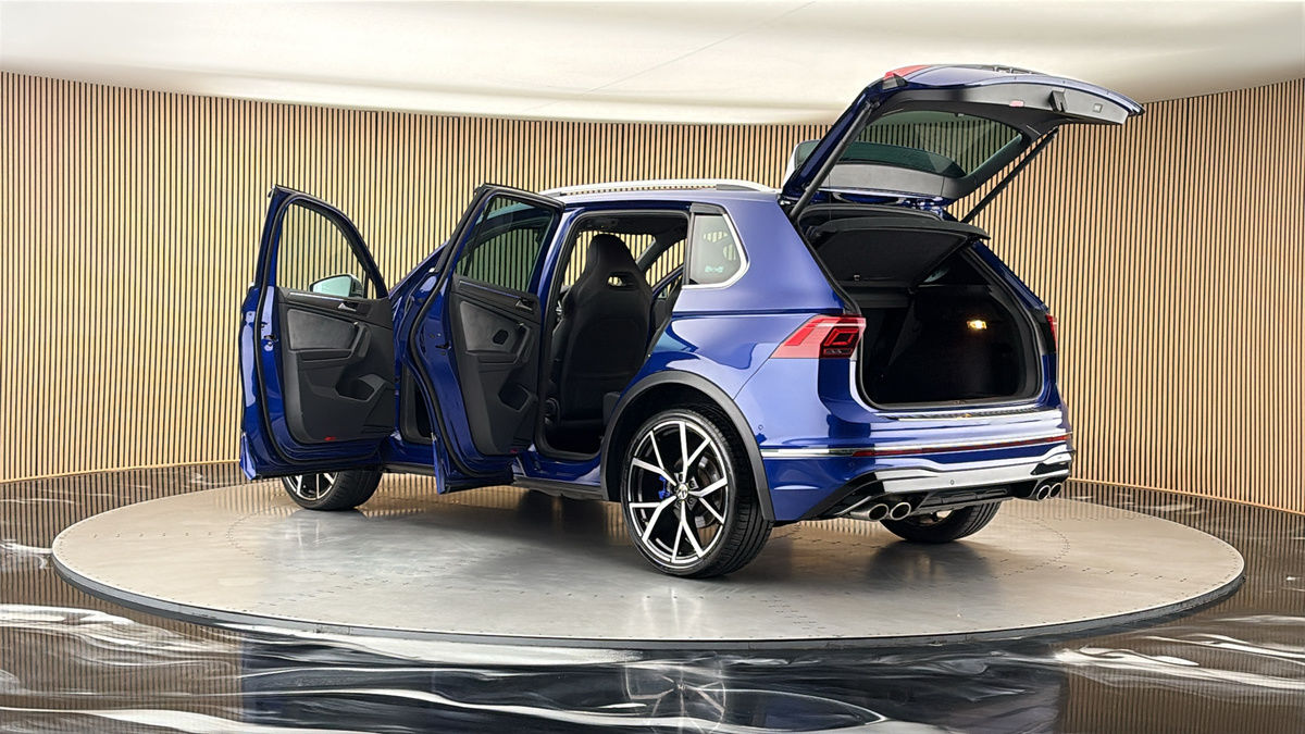 More views of Volkswagen Tiguan