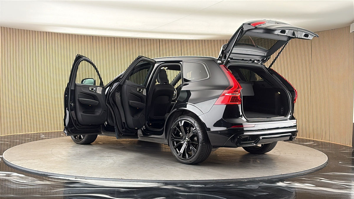 More views of Volvo XC60