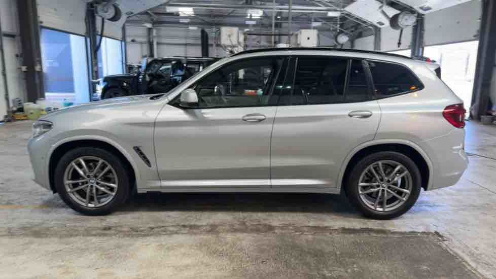 More views of BMW X3