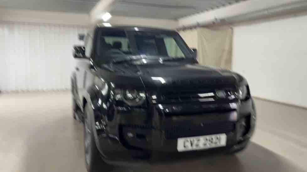 More views of Land Rover Defender 90