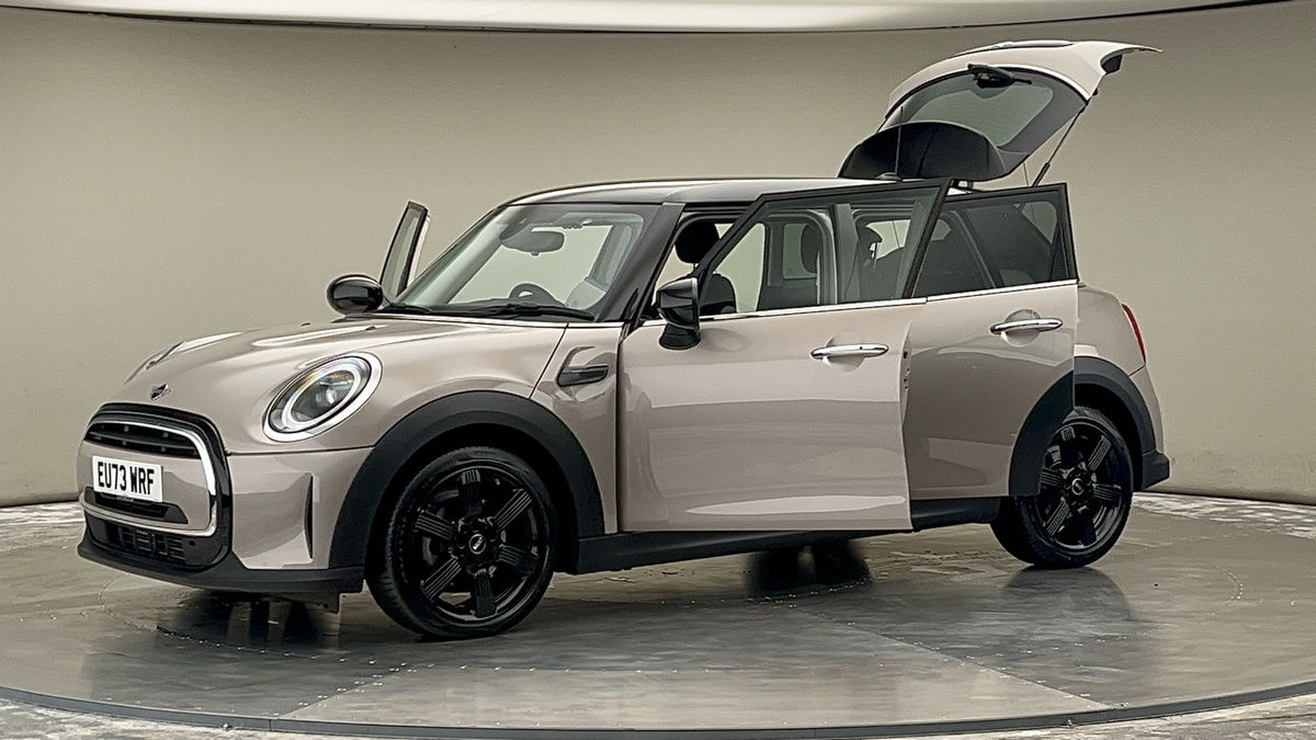 More views of MINI Hatch