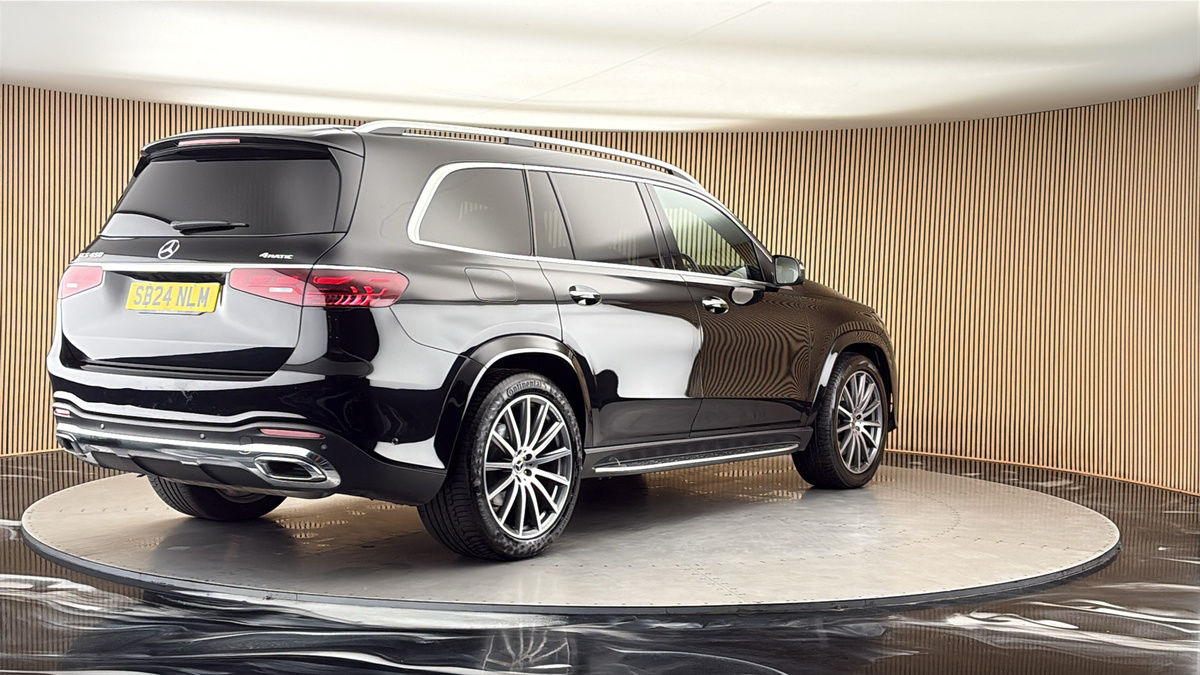 More views of Mercedes-Benz GLS