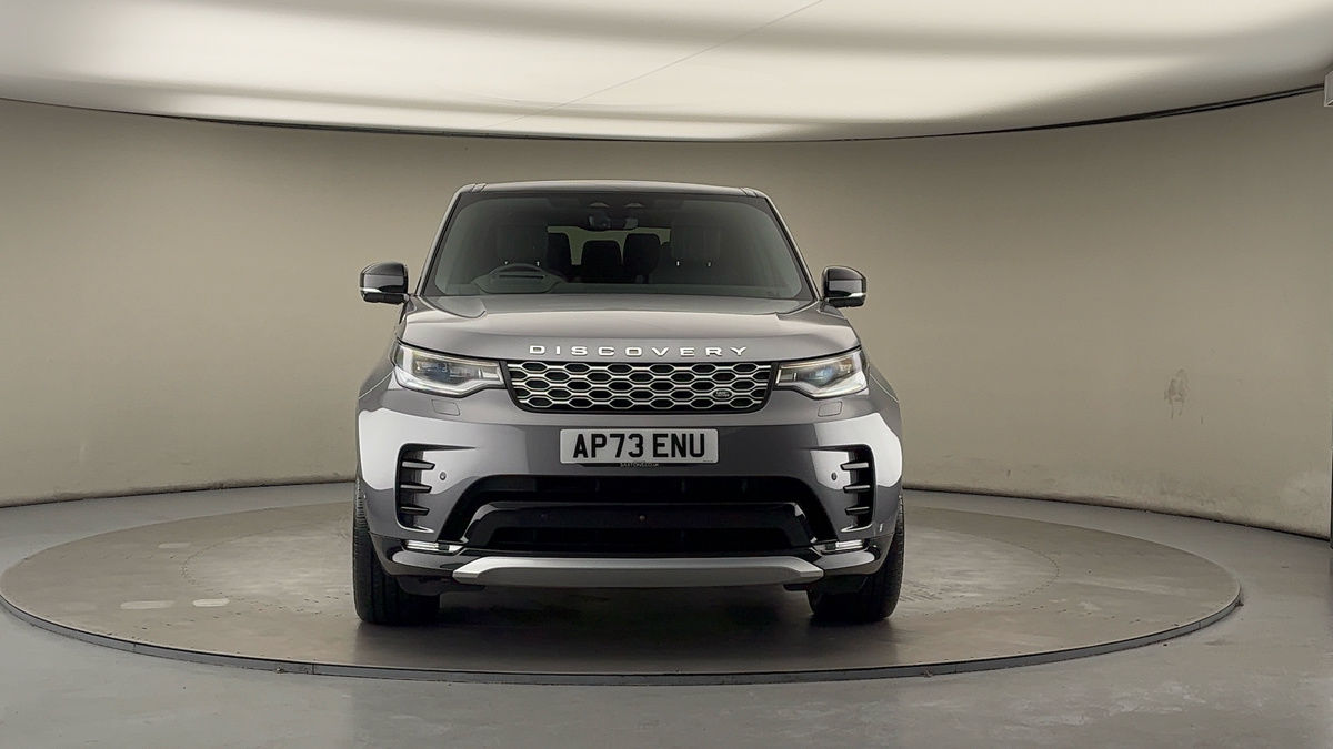 More views of Land Rover Discovery