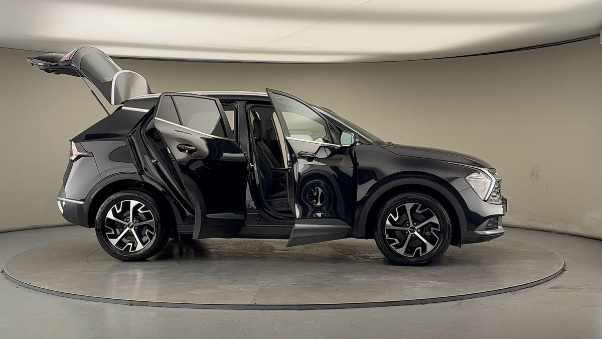 More views of Kia Sportage