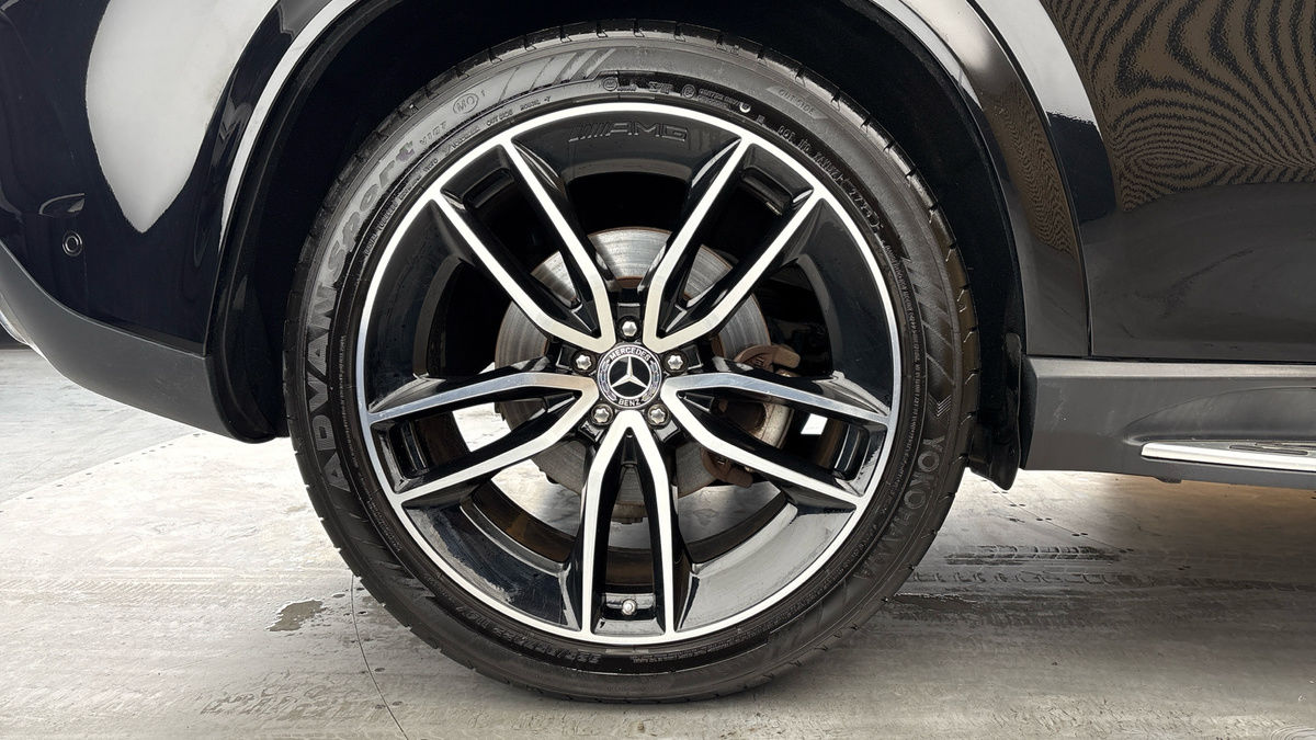 Mercedes-Benz GLE Image 10