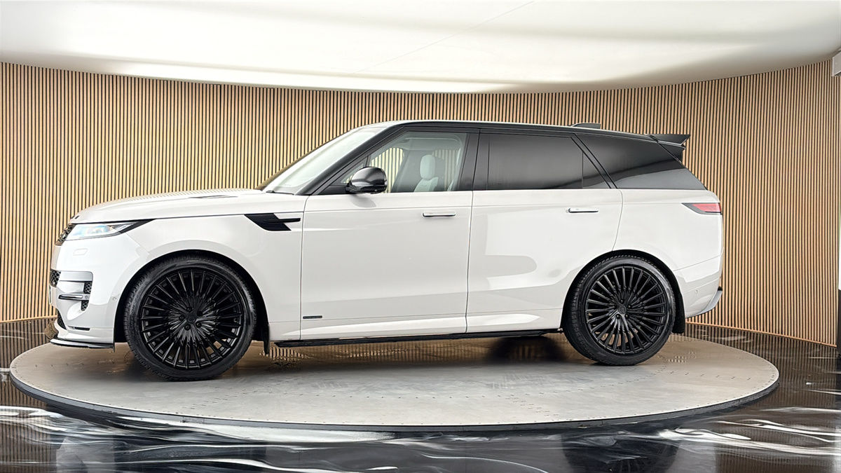 More views of Land Rover Range Rover Sport