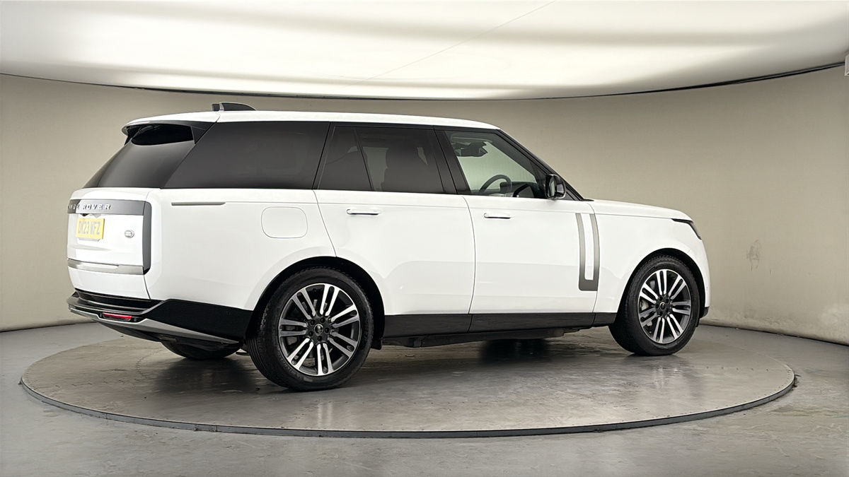 More views of Land Rover Range Rover