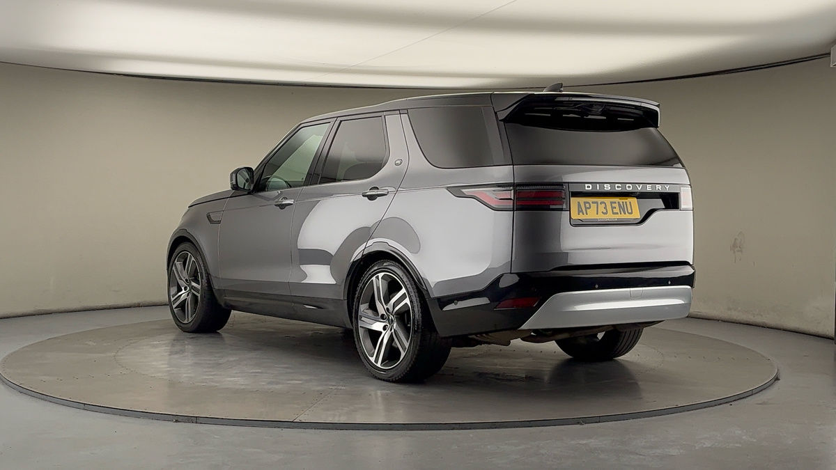 Land Rover Discovery Image 2