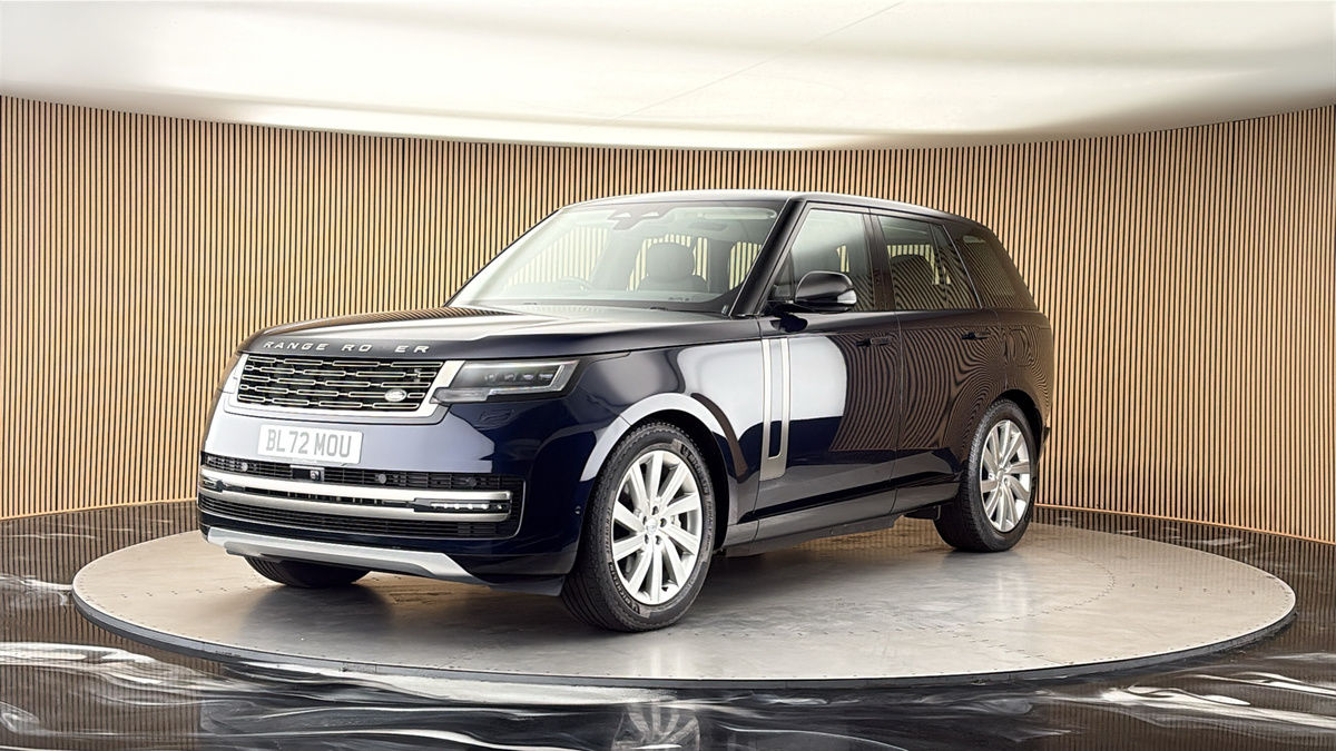 More views of Land Rover Range Rover