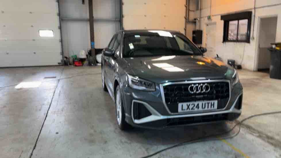 More views of Audi Q2