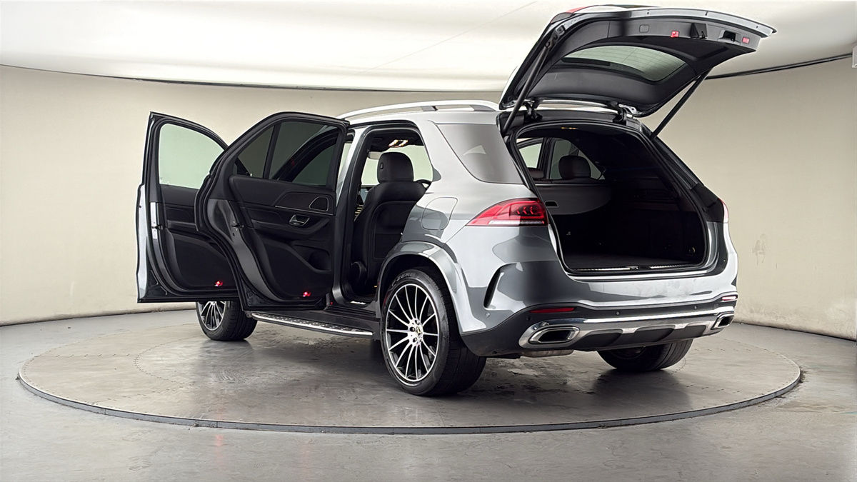 Mercedes-Benz GLE Image 23