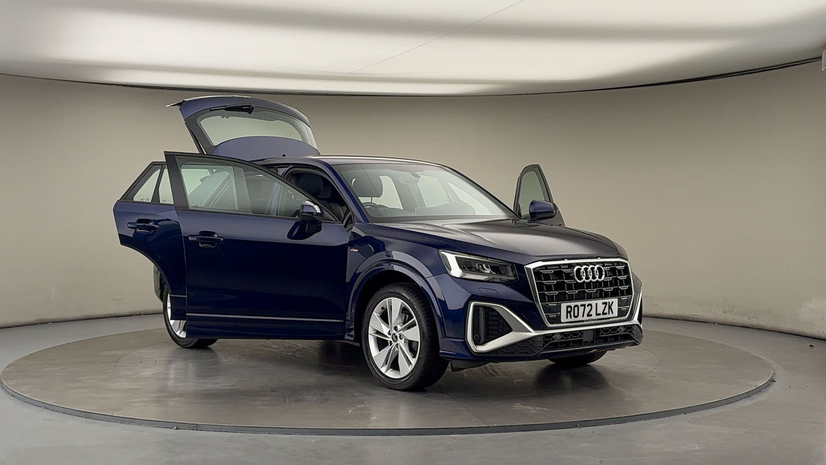 More views of Audi Q2