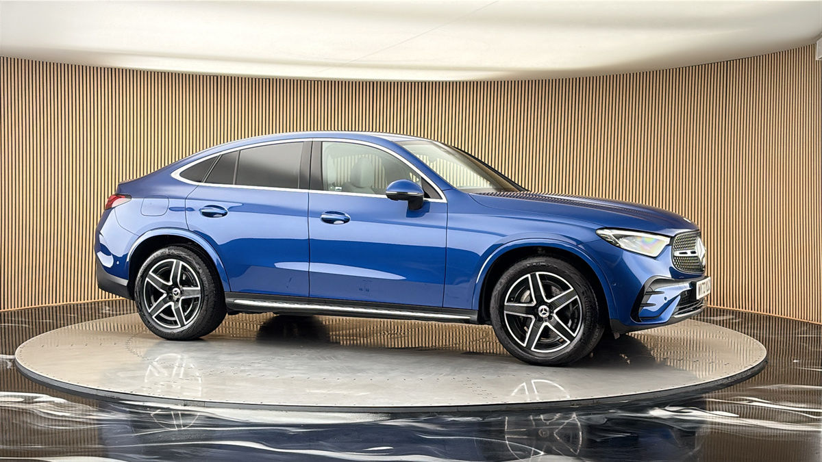 More views of Mercedes-Benz GLC