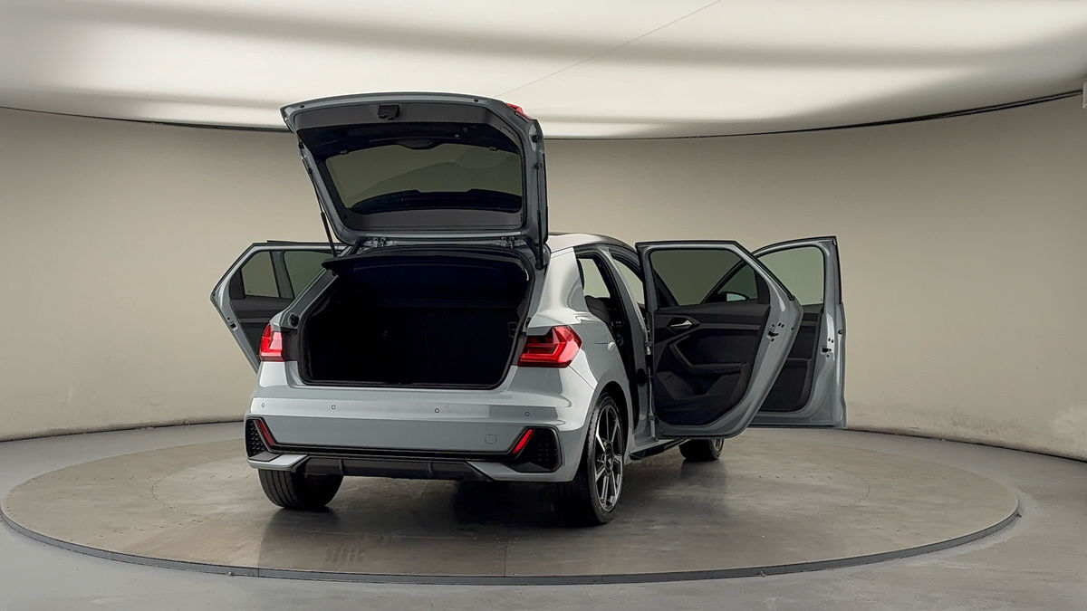 More views of Audi A1