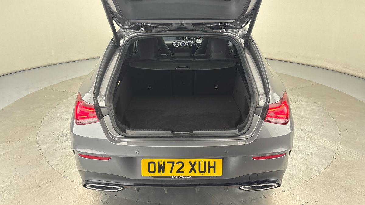 Mercedes-Benz CLA Image 11