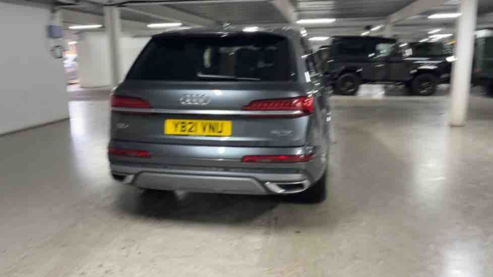 More views of Audi Q7