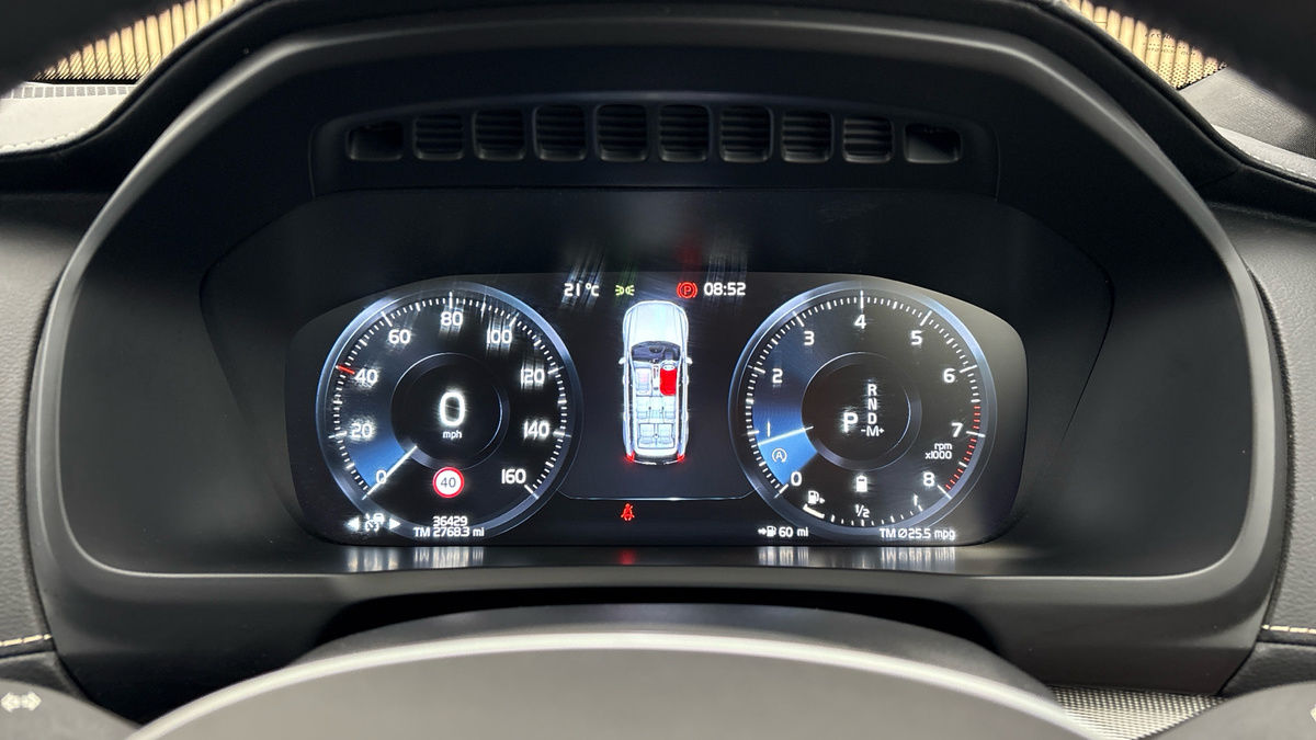 Volvo XC90 Image 32