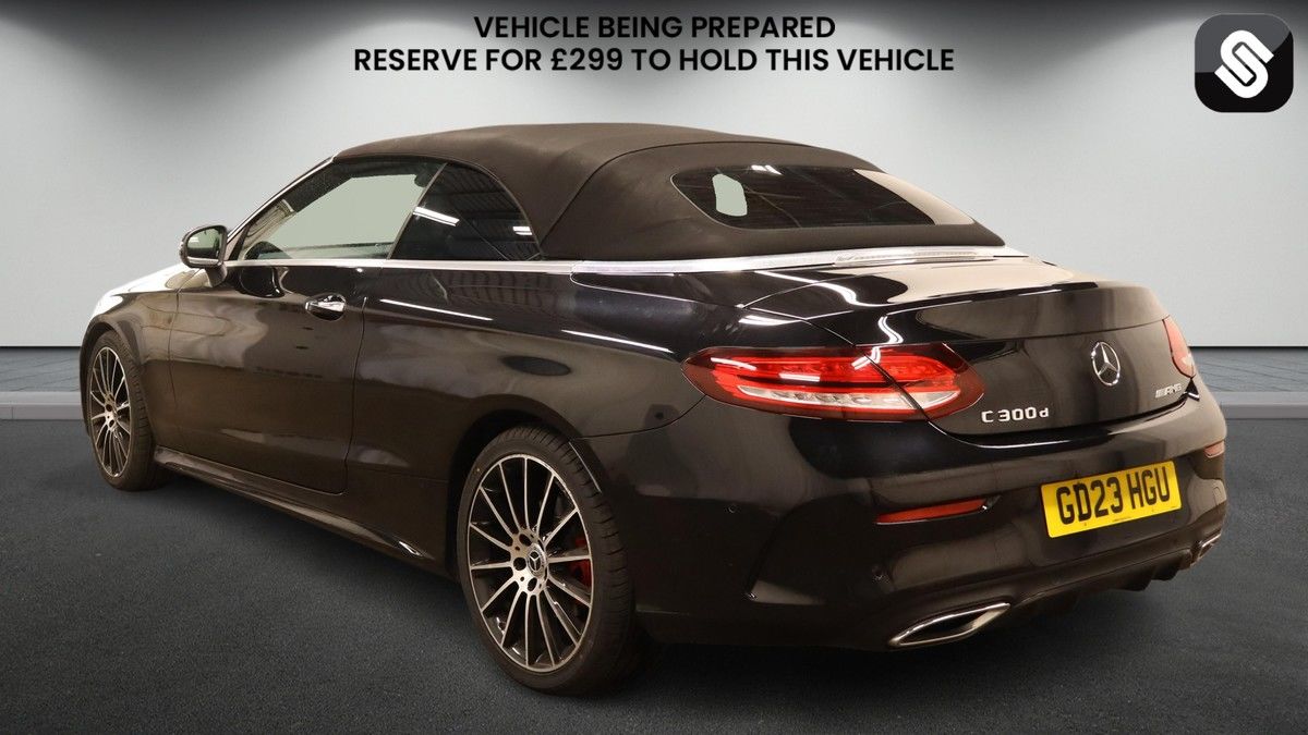 Mercedes-Benz C Class Image 3
