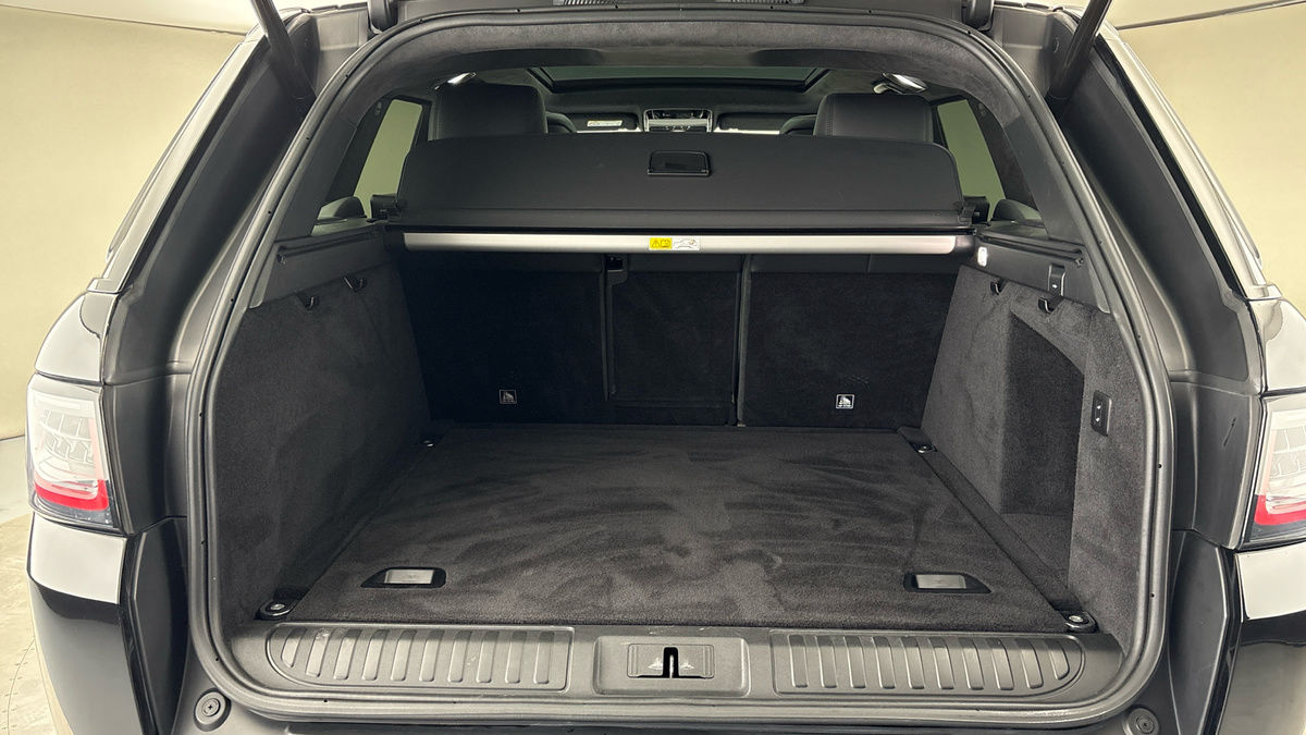 Land Rover Range Rover Sport Image 11