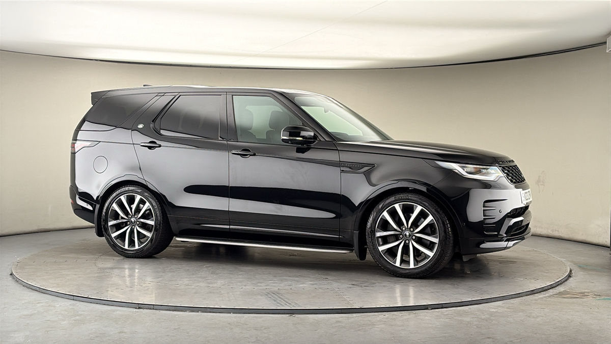 More views of Land Rover Discovery