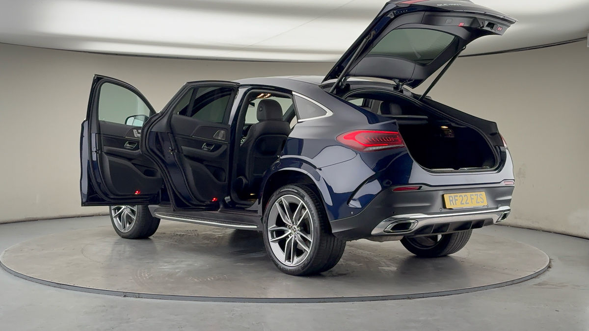 More views of Mercedes-Benz GLE