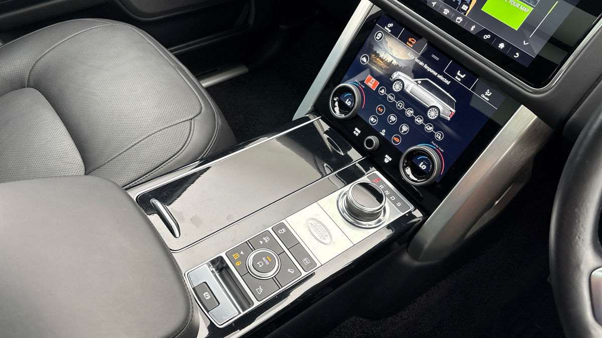 Land Rover Range Rover Image 18