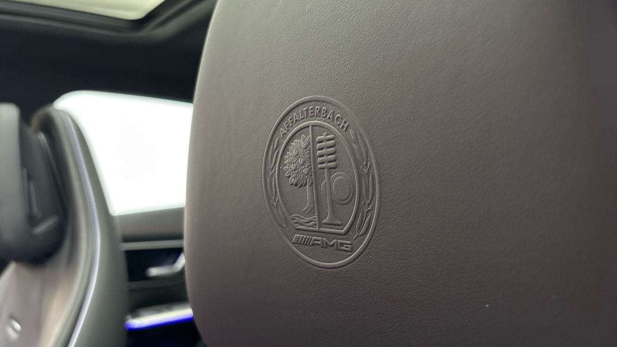 Mercedes-Benz EQE Image 32