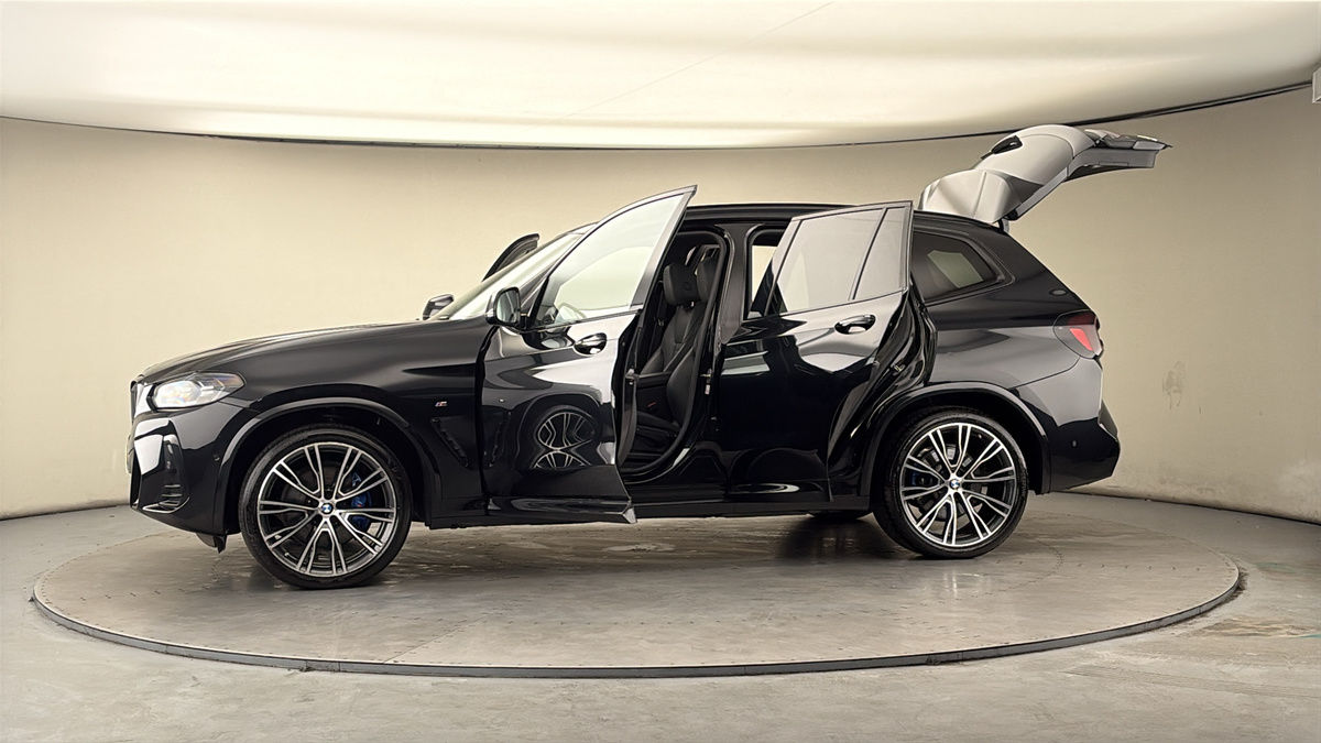 More views of BMW X3