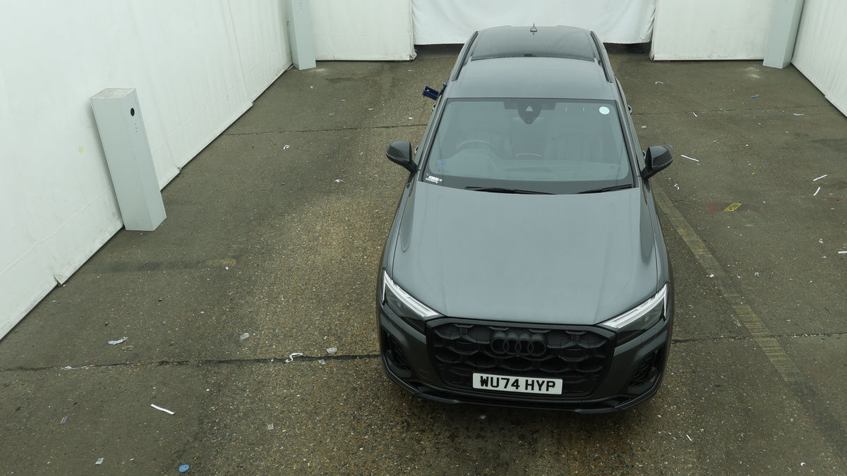 Audi Q7 Image 7