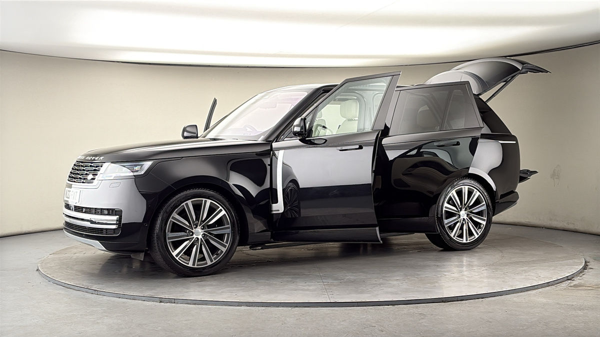 More views of Land Rover Range Rover