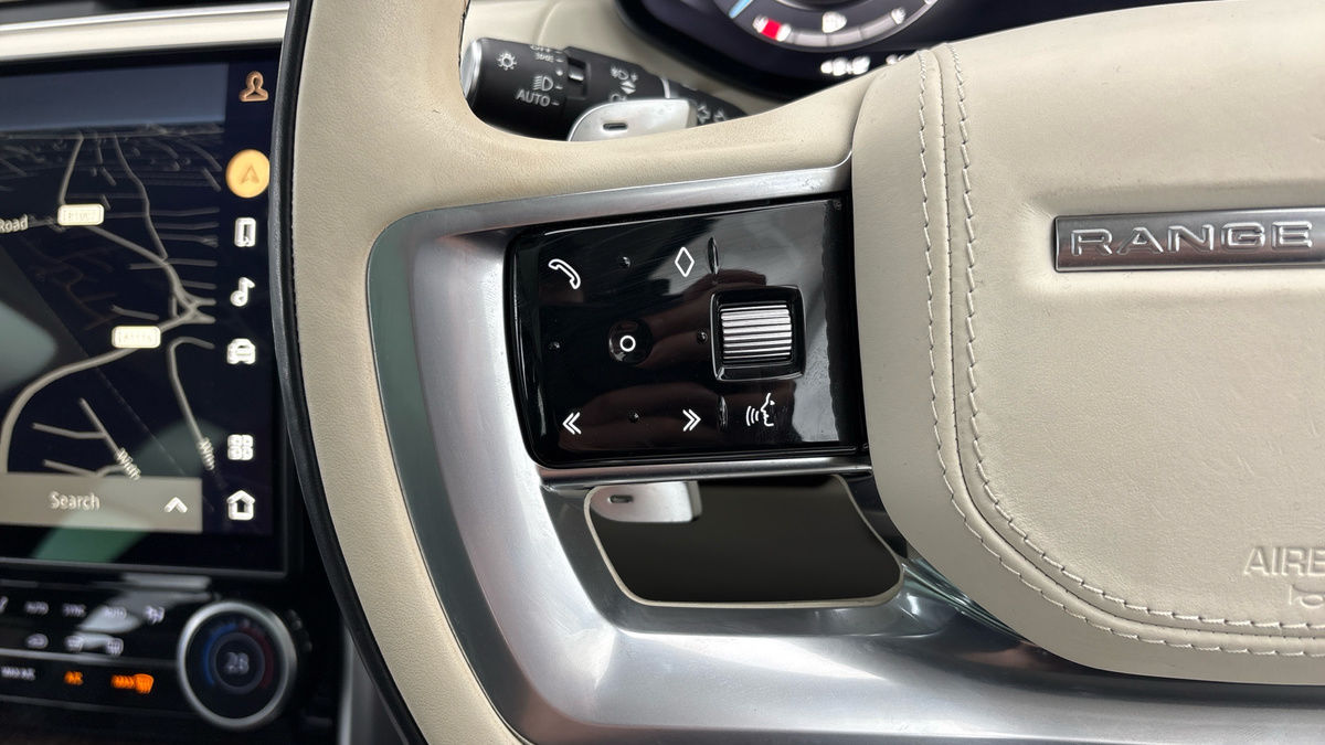 Land Rover Range Rover Image 13