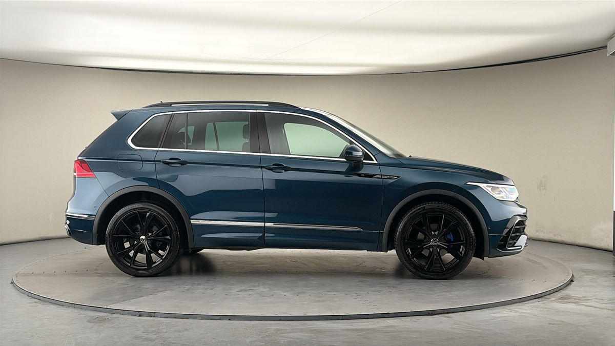 More views of Volkswagen Tiguan