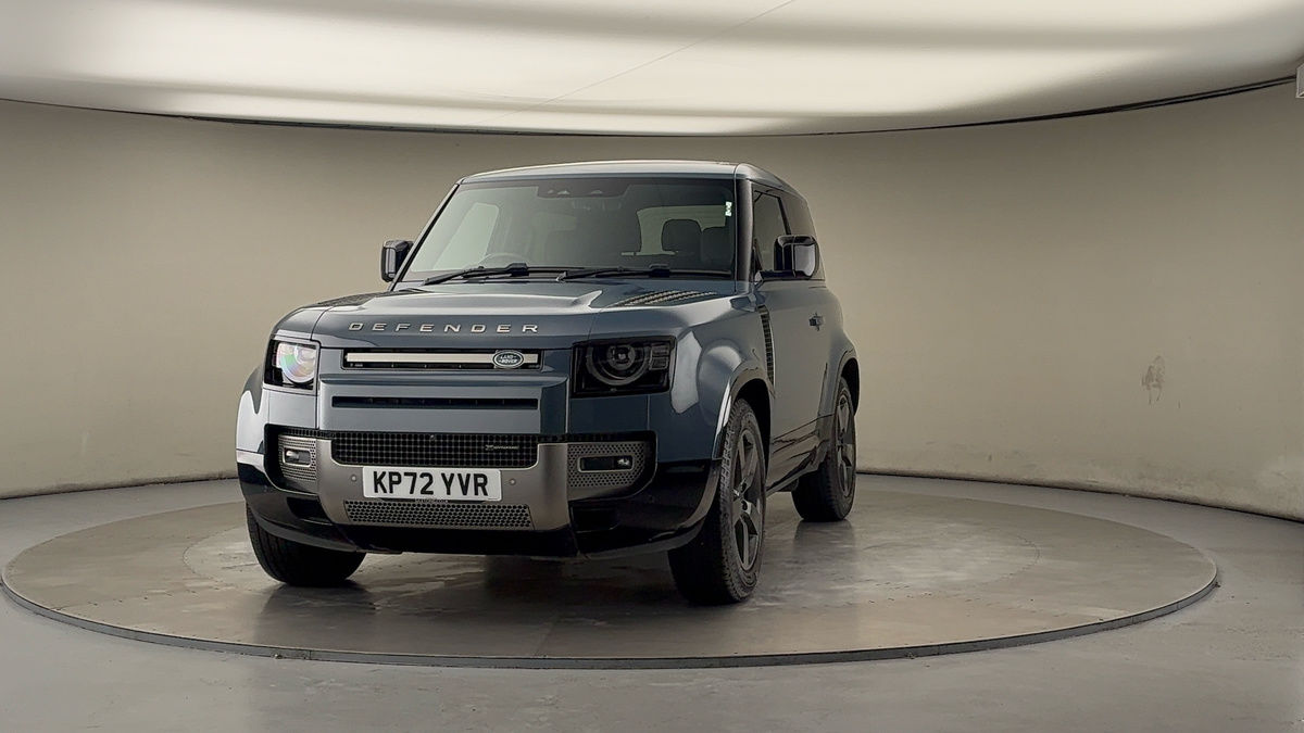 More views of Land Rover Defender 90