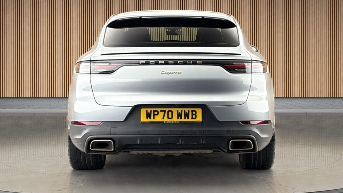 Porsche Cayenne Image 4