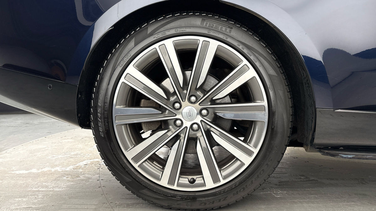 Land Rover Range Rover Image 10