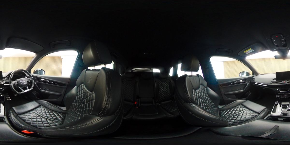 More views of Audi Q5