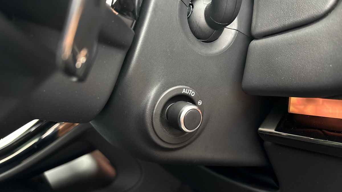 Land Rover Range Rover Sport Image 29
