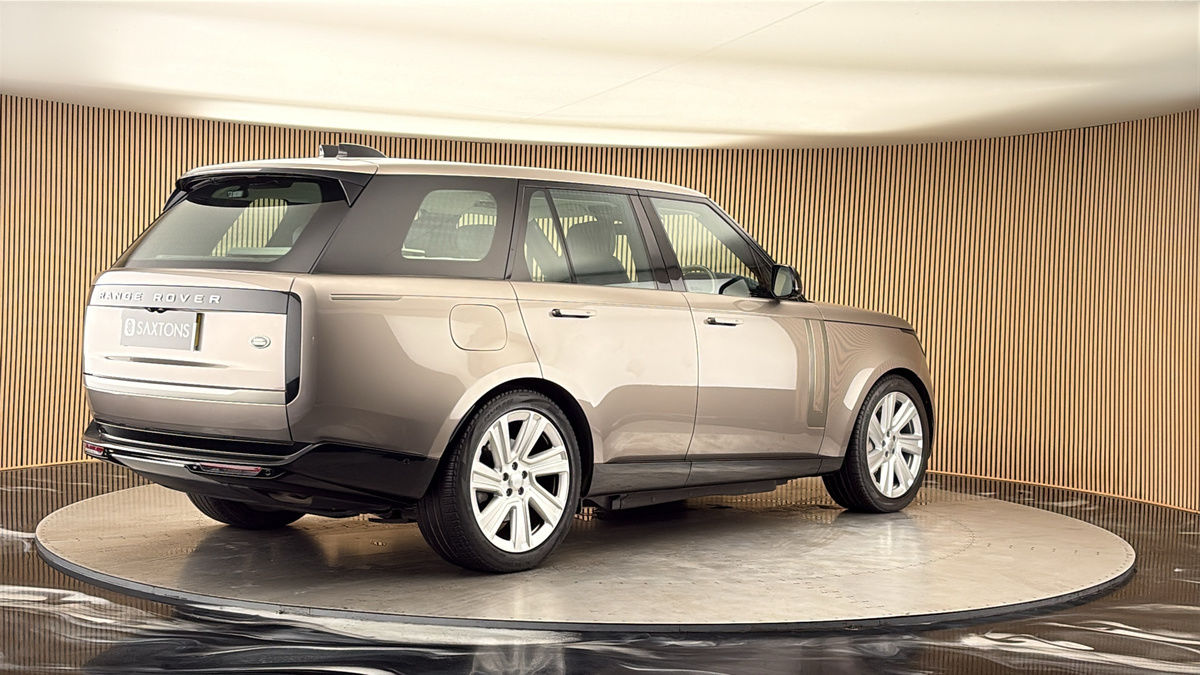 Land Rover Range Rover Image 21