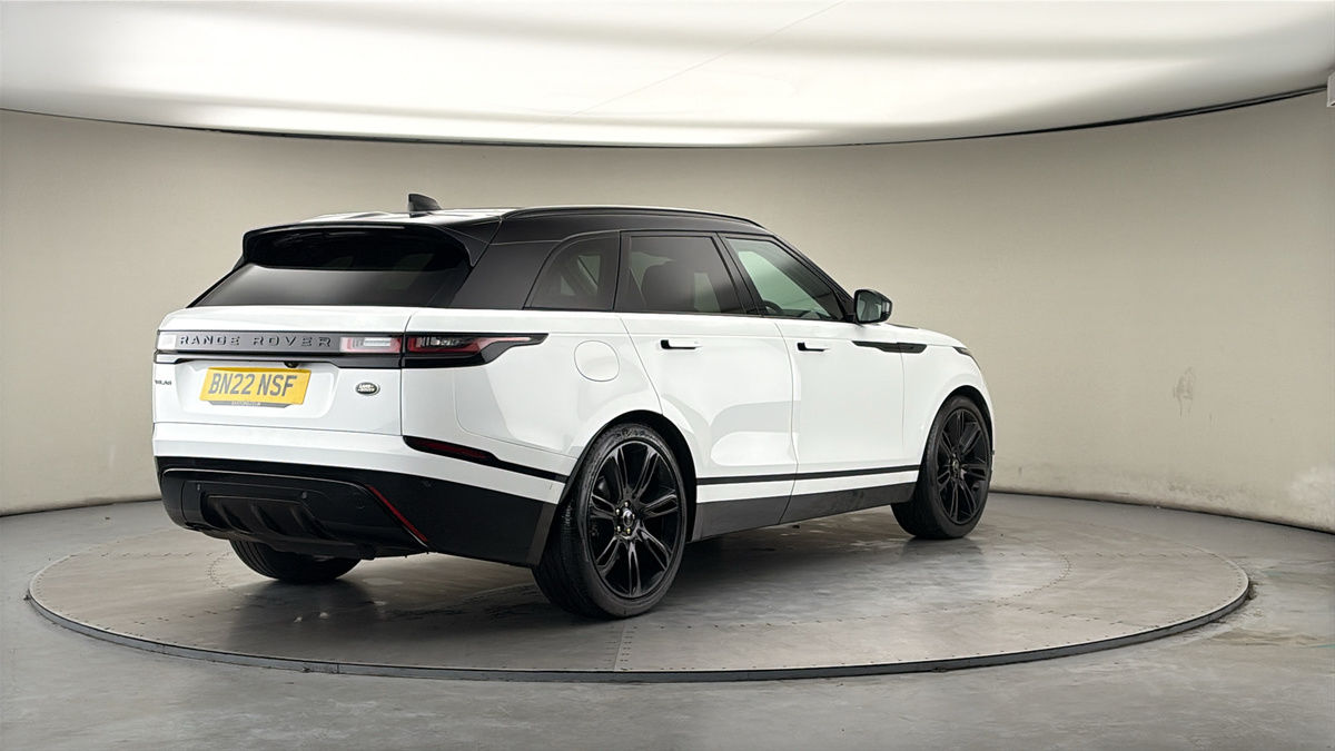 More views of Land Rover Range Rover Velar