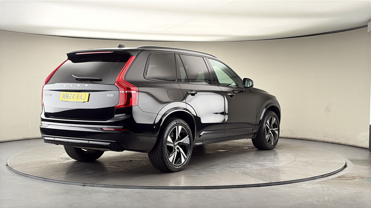 More views of Volvo XC90