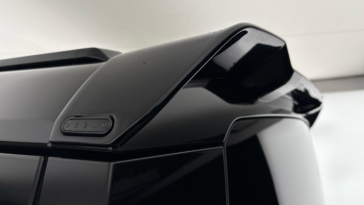 Land Rover Defender 110 Urban Image 9