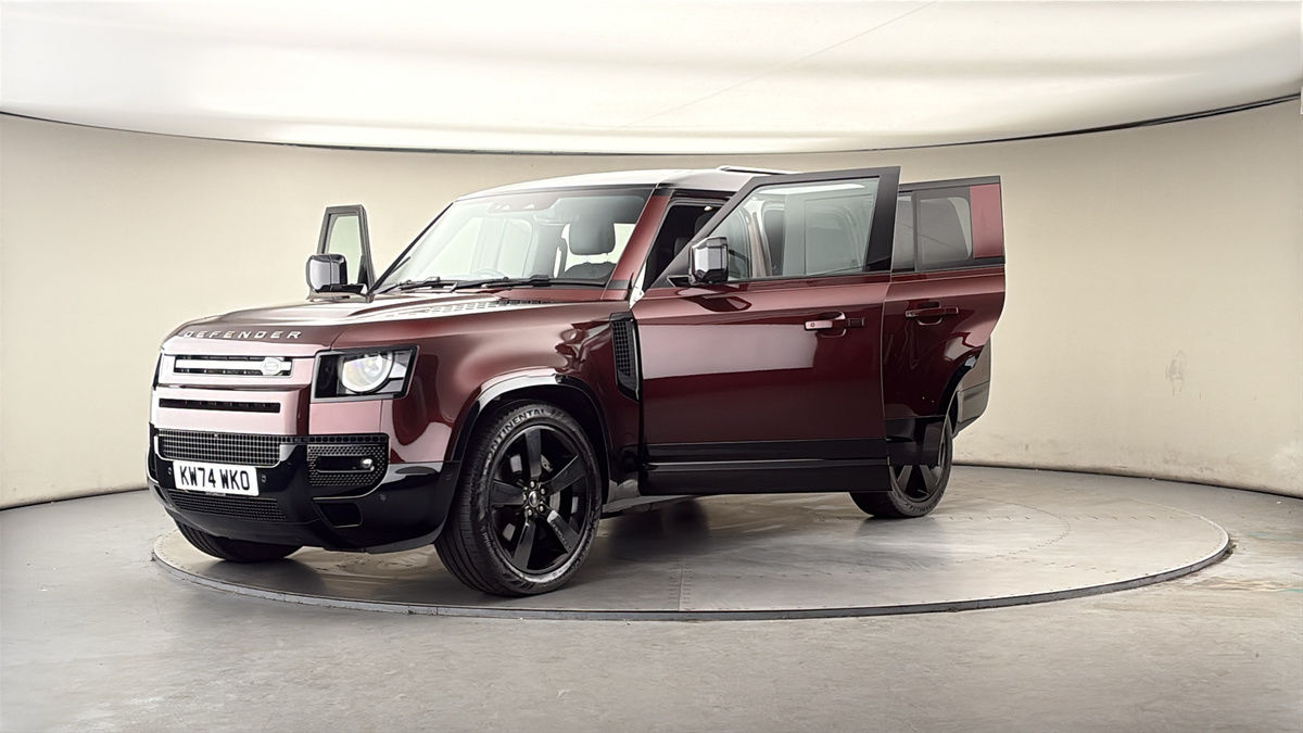 More views of Land Rover Defender 130