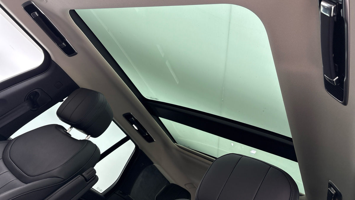 Land Rover Range Rover Image 6