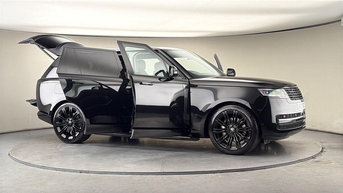 More views of Land Rover Range Rover