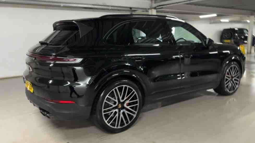 More views of Porsche Cayenne