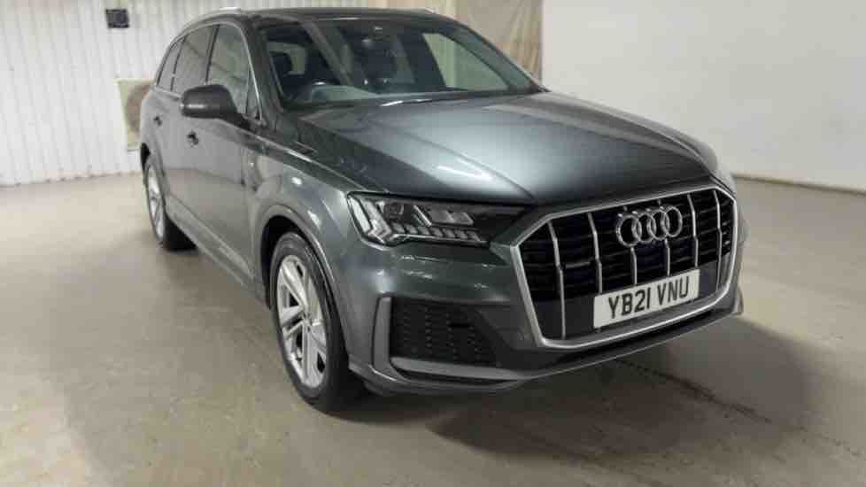 More views of Audi Q7