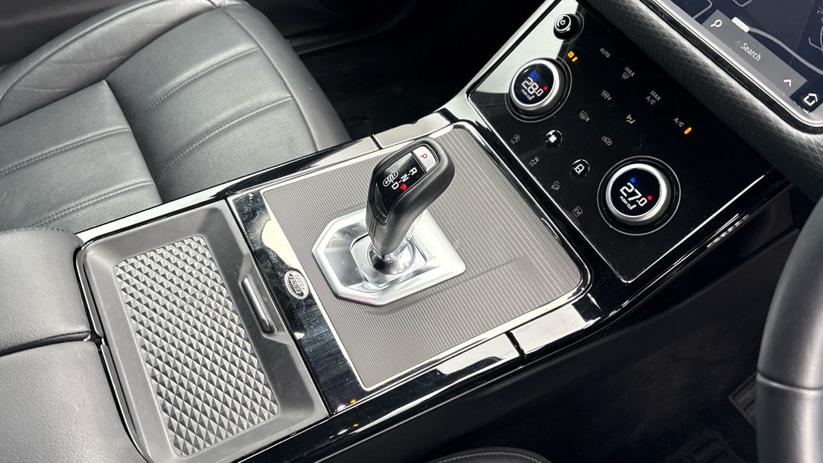 Land Rover Range Rover Evoque Image 18