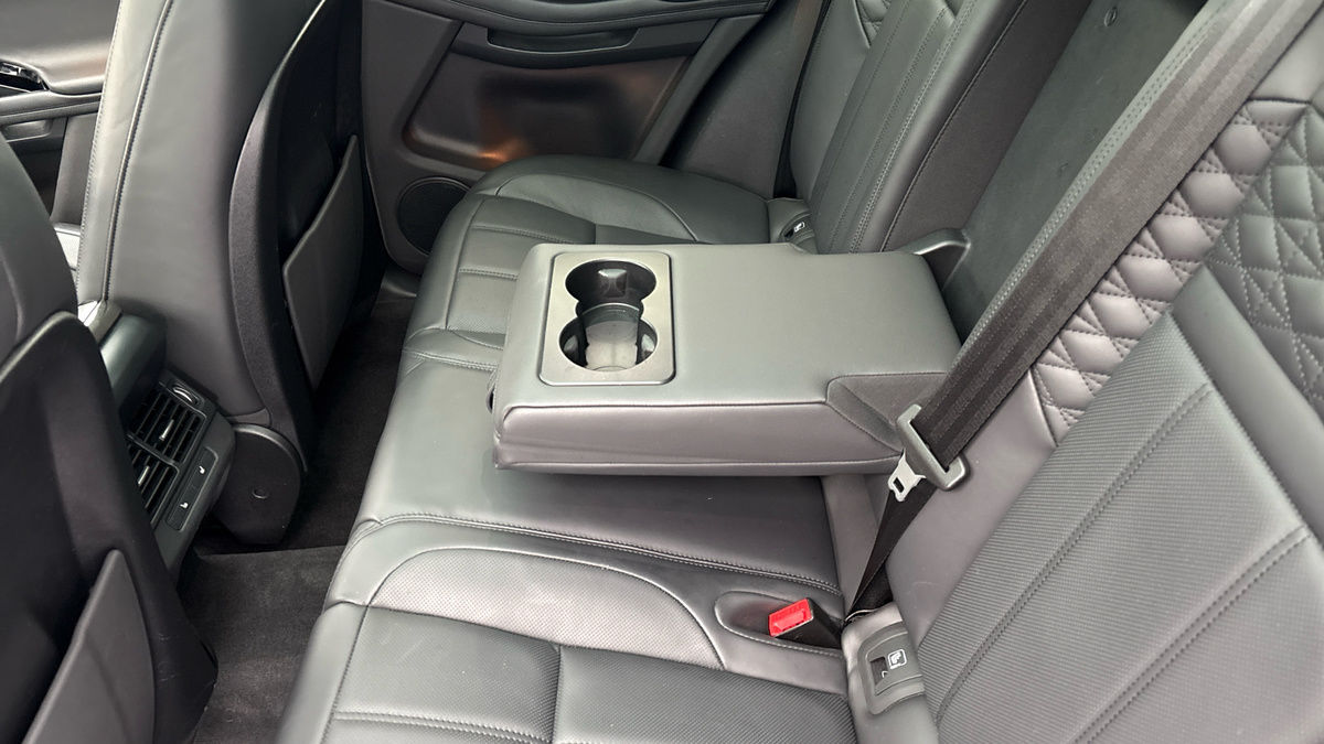 Land Rover Range Rover Evoque Image 9