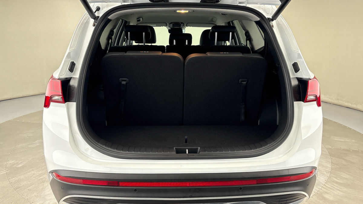 Hyundai Santa Fe Image 11