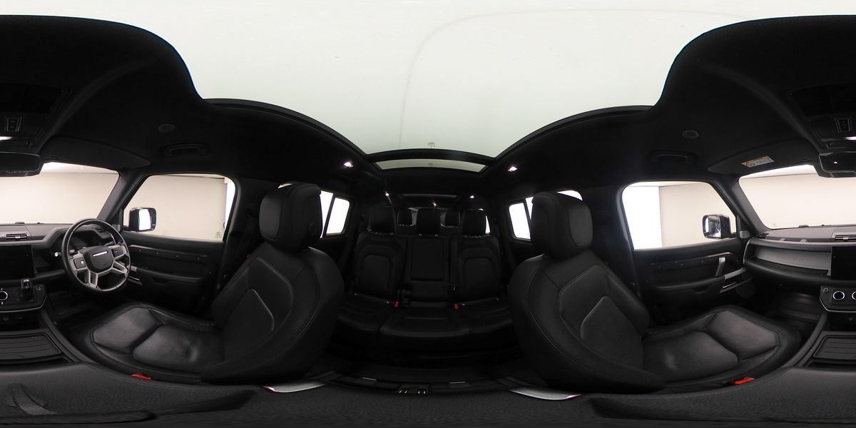 More views of Land Rover Defender 130